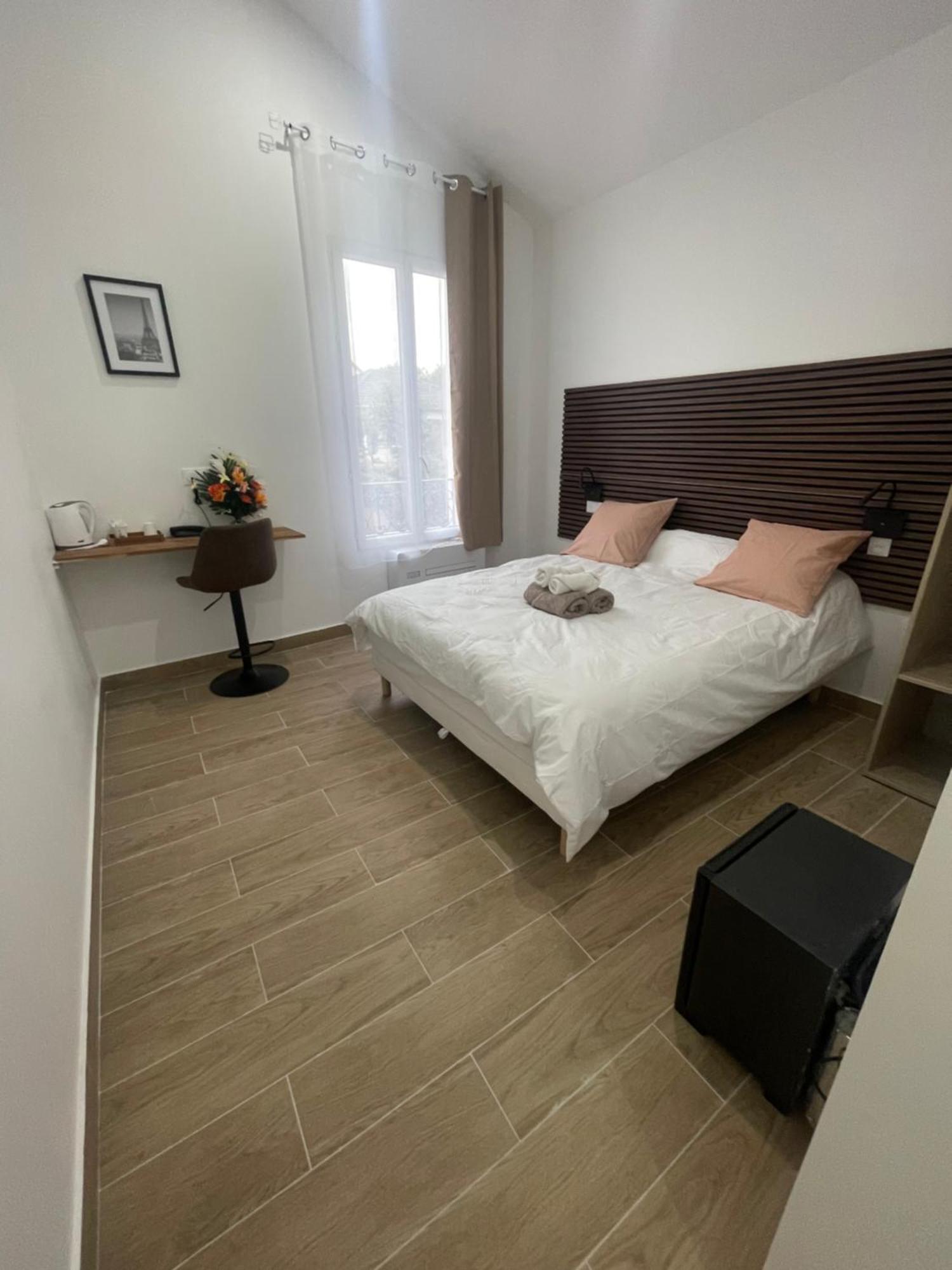 Hotel Du Parc Canal - Stade De France Saint-Denis  Ngoại thất bức ảnh